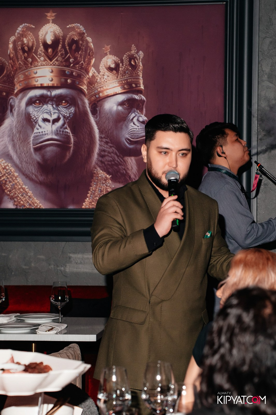 QUEEN. КИПЯТКОМ АЛМАТЫ!