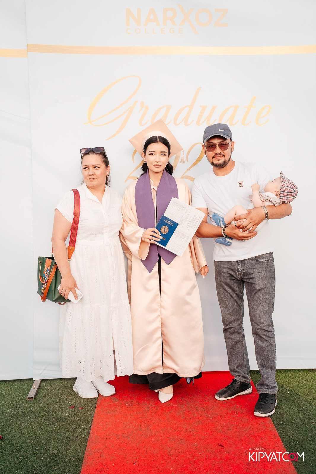 ВРУЧЕНИЕ ДИПЛОМОВ — НАРХОЗ КОЛЛЕДЖ. Part 1. КИПЯТКОМ АЛМАТЫ!