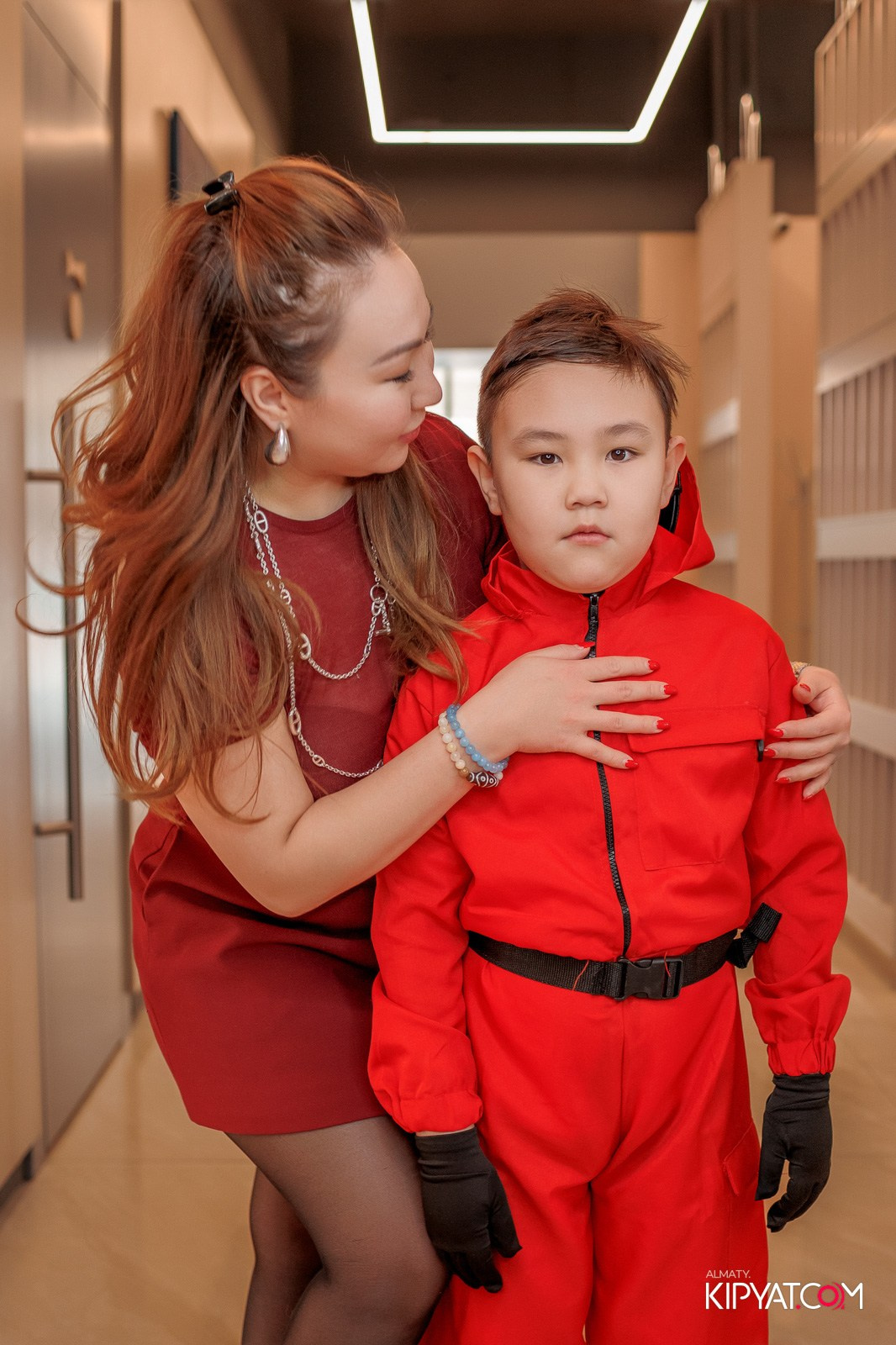 КВЕСТ-ШОУ ALAROVICH / ИГРА В КАЛЬМАРА. КИПЯТКОМ АЛМАТЫ!