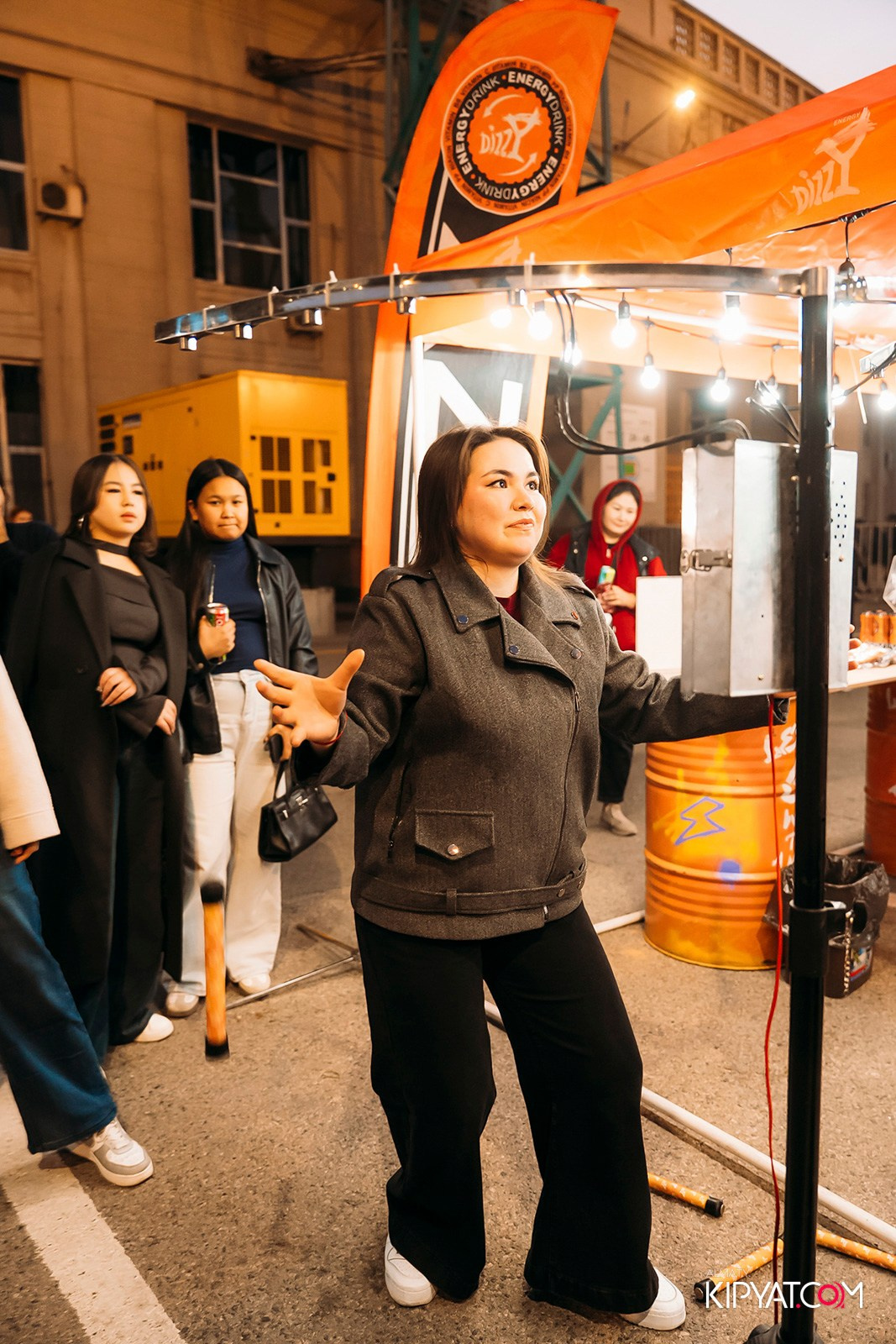 КОНЦЕРТ МИРАСА ЖУГУНУСОВА НА ЦЕНТРАЛЬНОМ СТАДИОНЕ. КИПЯТКОМ АЛМАТЫ!