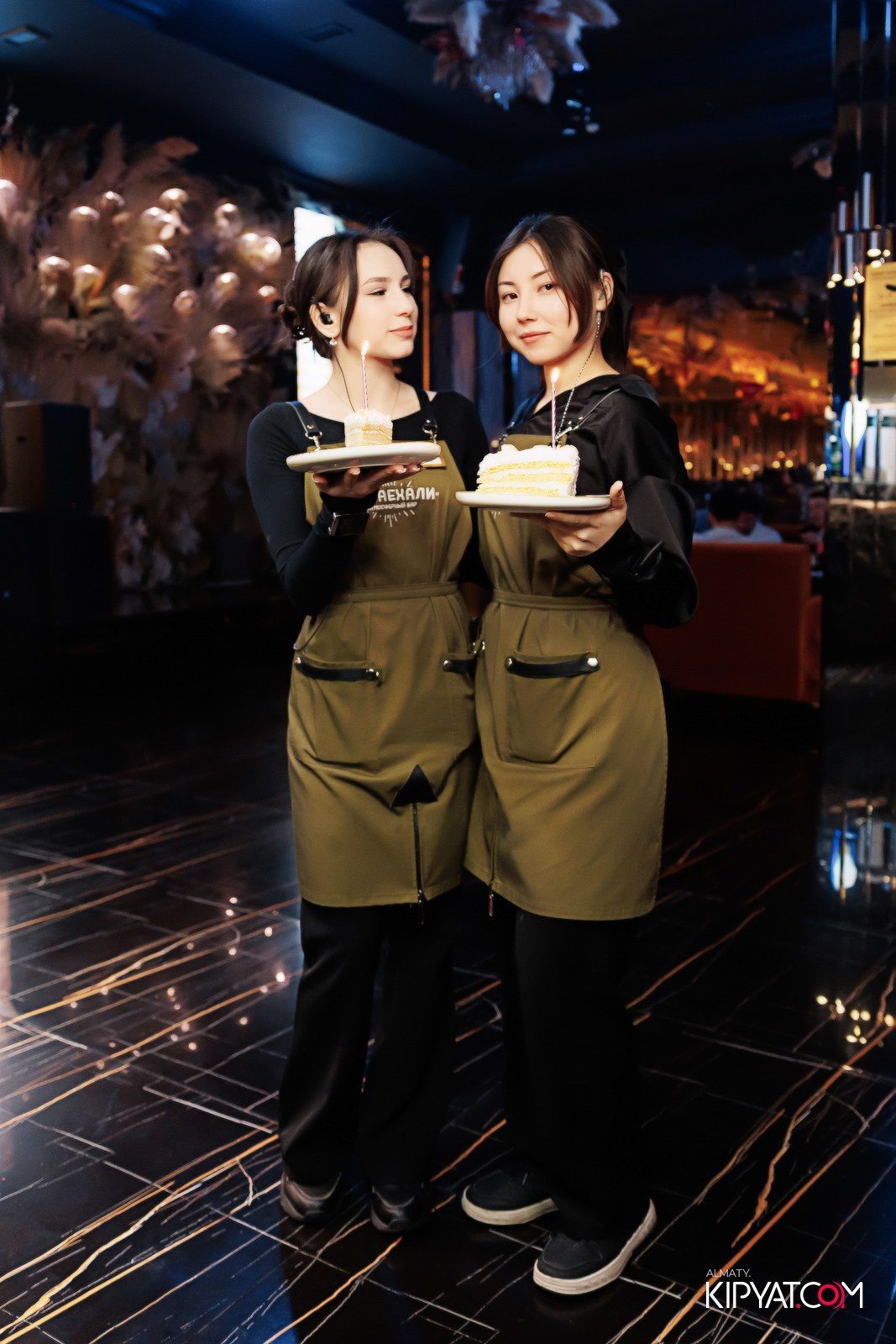 БАР ПАНАЕХАЛИ НА ДОСТЫК. КИПЯТКОМ АЛМАТЫ!