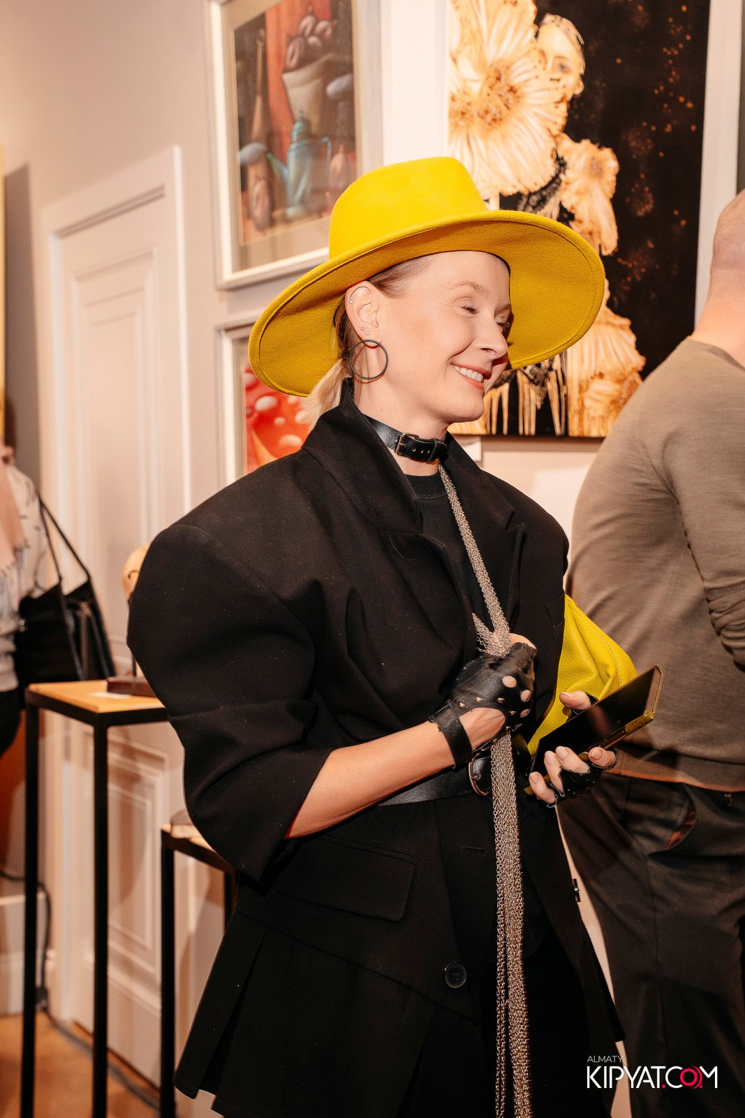 ОТКРЫТИЕ ХУДОЖЕСТВЕННОЙ ГАЛЕРЕИ ETNA ART LAB. КИПЯТКОМ АЛМАТЫ! Фотосъемка мероприятий в Алматы