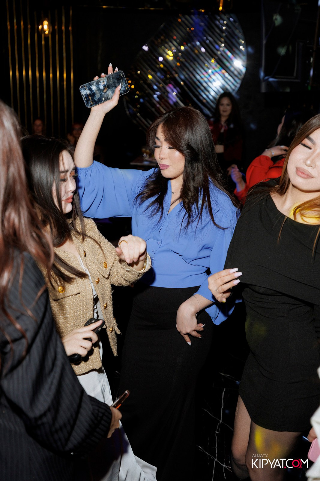 MOOD KARAOKE & TERRACE. КИПЯТКОМ АЛМАТЫ! Фотосъемка мероприятий в Алматы