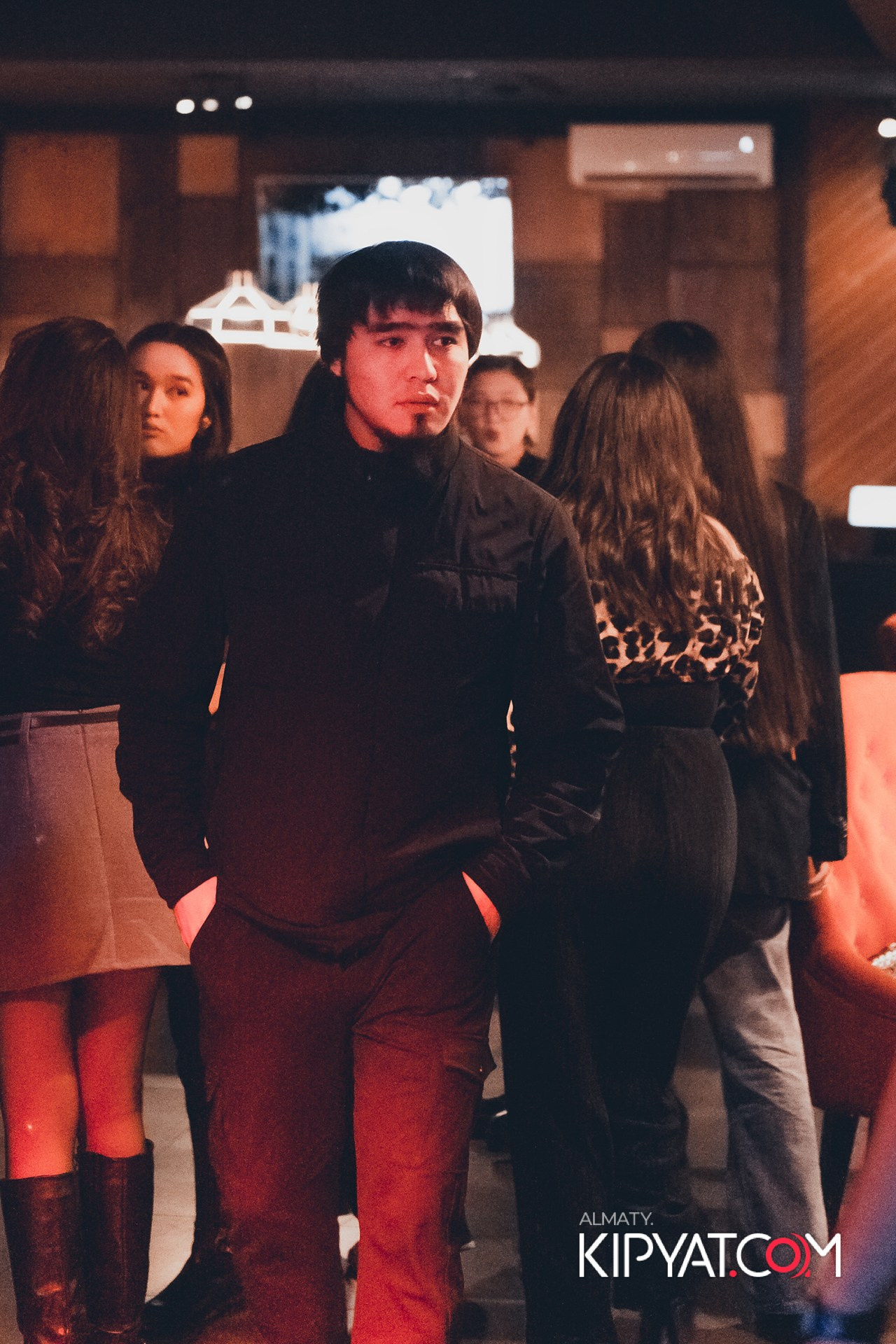 ШАШЛЫКОФФ. КИПЯТКОМ АЛМАТЫ!