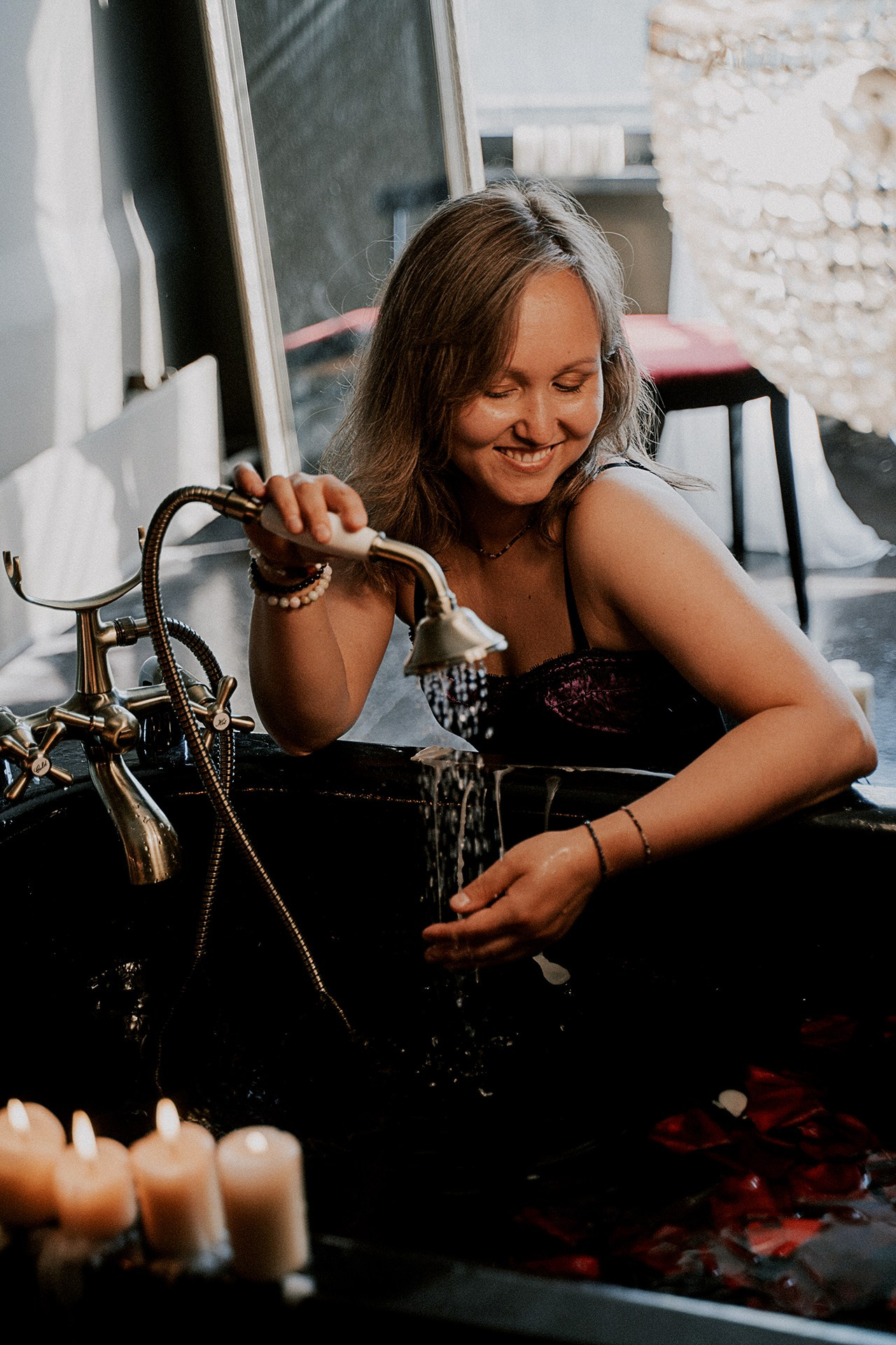 Алина инструктор йоги. Семейный и женский фотограф, контент фотосессия в Екатеринбурге