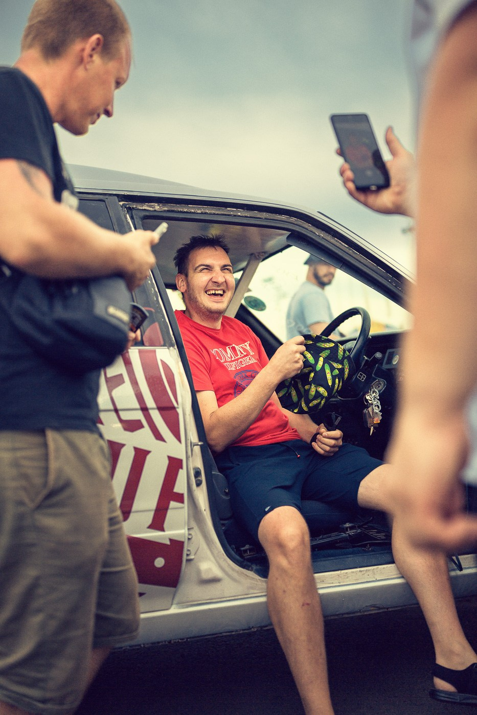 Уличная фотография. Андрей Кровлин — фотограф в Славянке