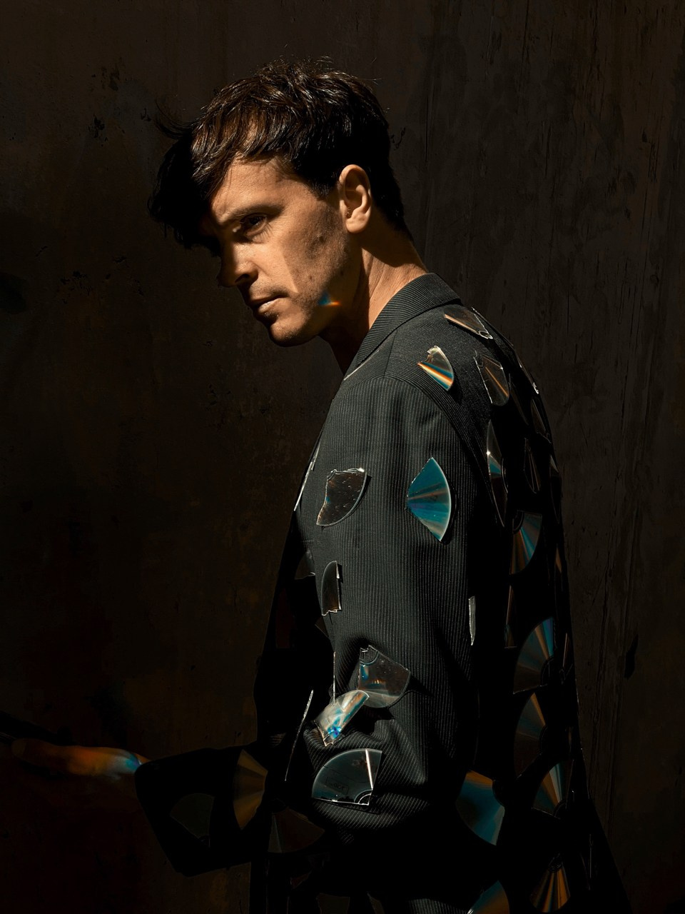 Современная концептуальная фотография о теле, уязвимости и идентичности. Визуальная практика на стиле честности, пост-иронии и искусства.Рекламная фотография, Концептуальная фотография, Современный художник, Психология, Коммерческий фотограф, Репортажный фотограф, Стрит фотография, Арт, Сюрреализм, Мобильная фотография, Снято на айфон, Дима Бурза