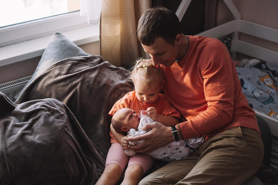 Какую одежду подобрать для домашней фотосессии. Семейный фотограф Трусова Евгения в Екатеринбурге