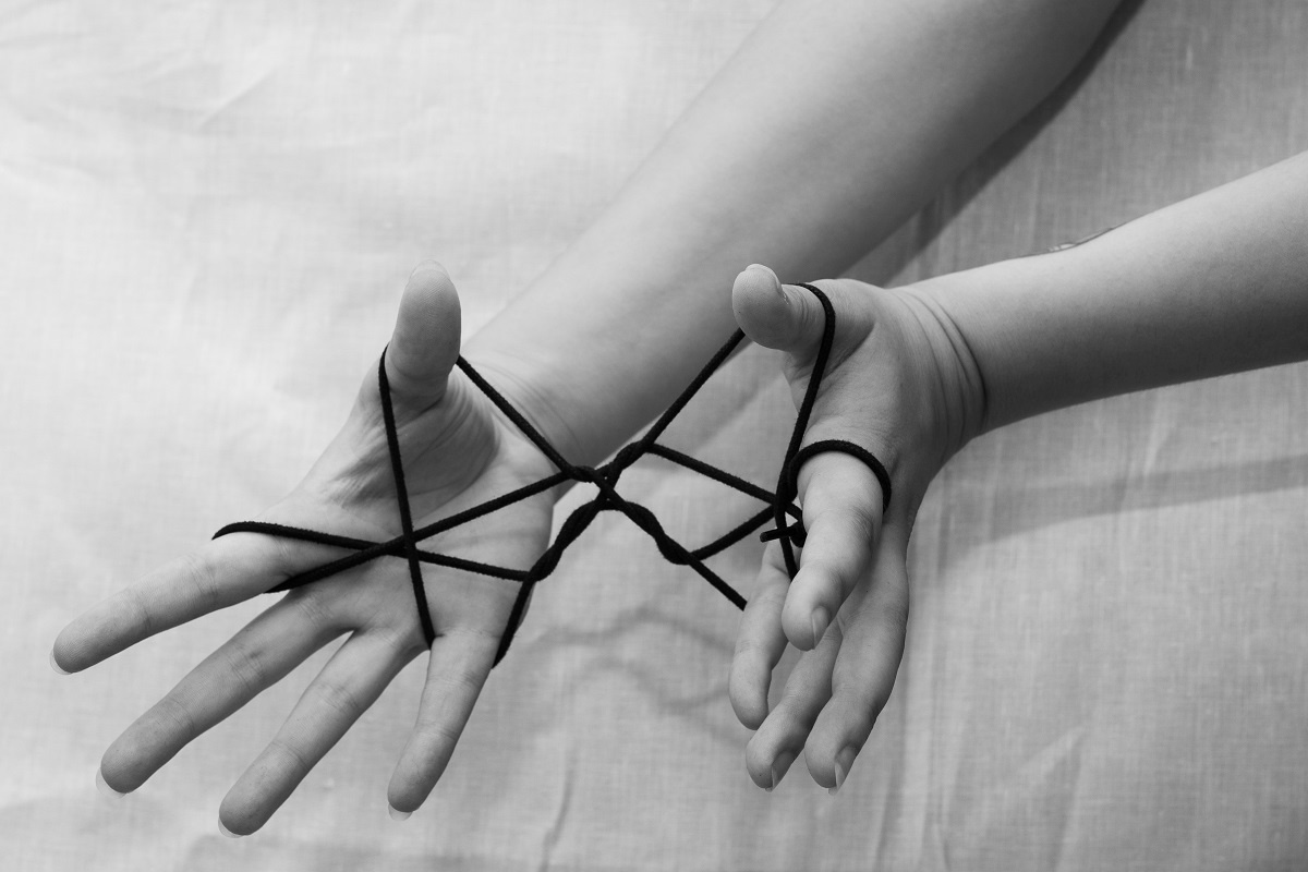 Cat's Cradle / art-book / 2019. HOME