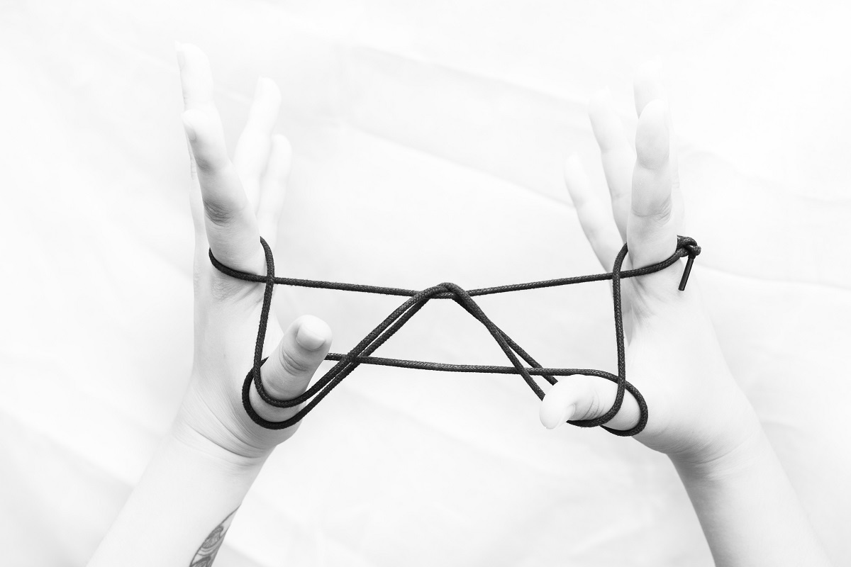 Cat's Cradle / art-book / 2019. HOME