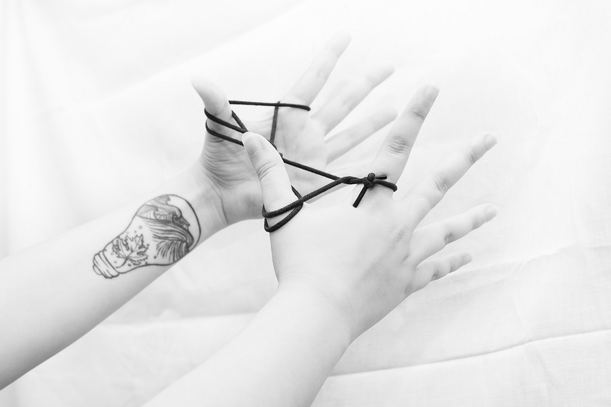 Cat's Cradle / art-book / 2019. HOME