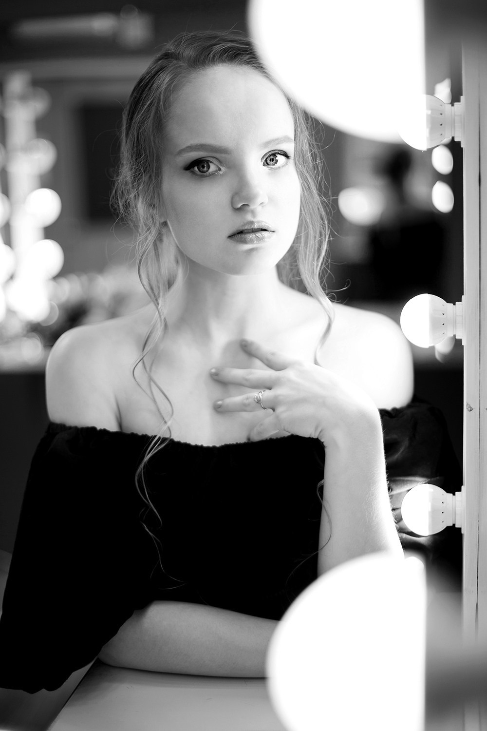 Студийный портрет. Психолог с фотоаппаратом Зимина Оксана