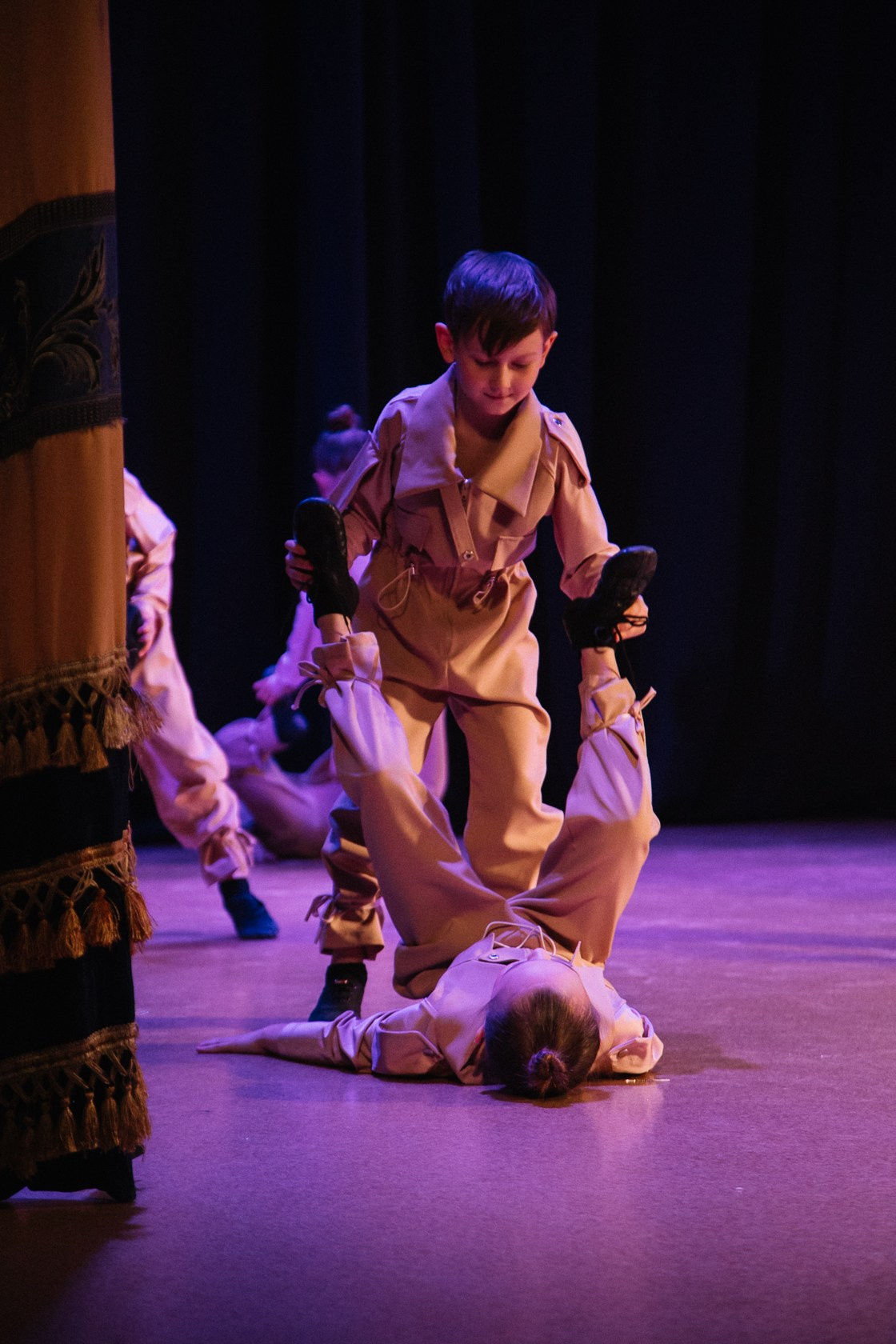 Отчетный концерт хореографического ансамбля «Астория». Фотограф в Самаре / Олеся Широнина