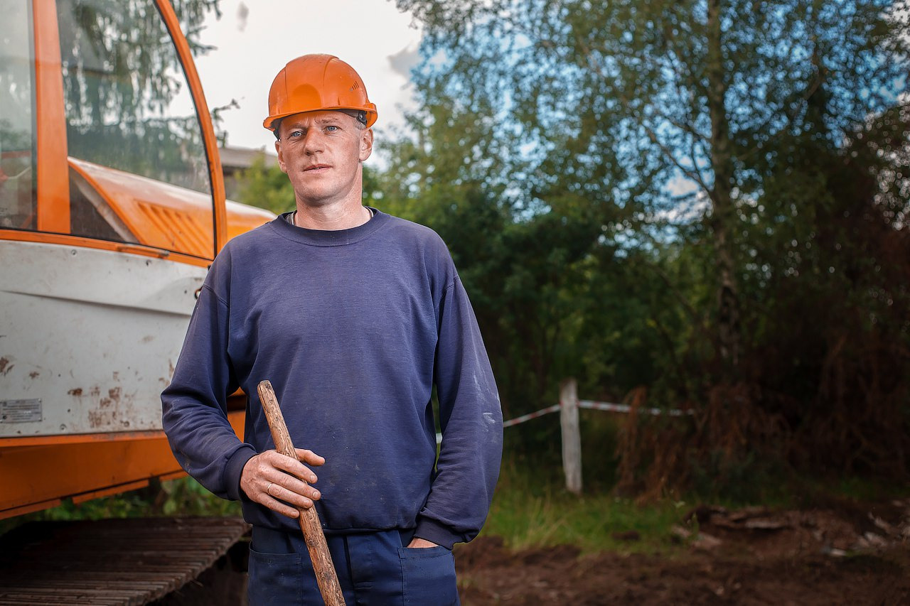 ЛЕГКАЯ ПРОМЫШЛЕННОСТЬ. Режиссёр, клипмейкер, фотограф — Андрей Охота
