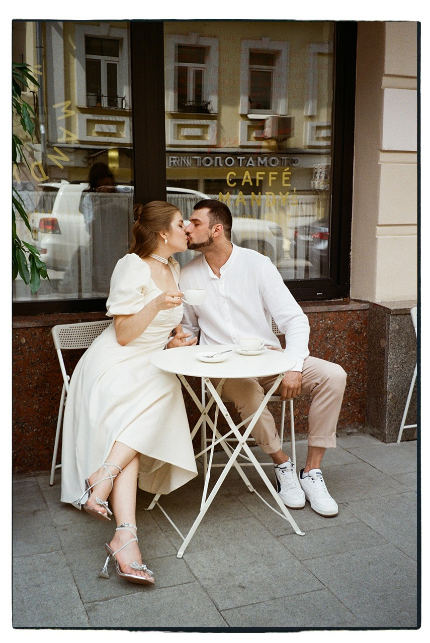 Свадебная Фотосессия в Грибоедовском загсе. Сестры Карабаза. Фотографы и ретушеры в Москве и Санкт-Петербурге