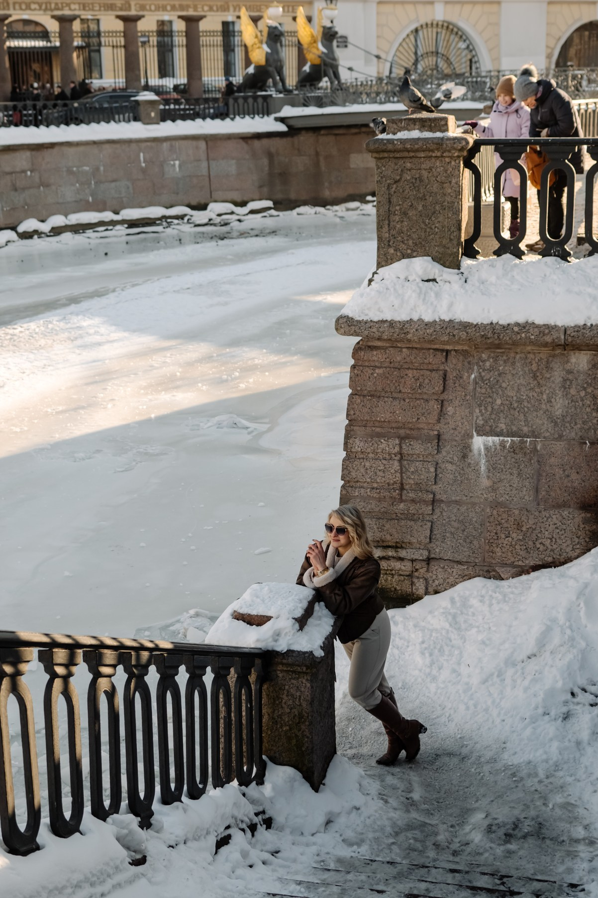 Весна. Прогулка с цветами. Свадебный и семейный фотограф в Санкт-Петербурге Елена Худякова