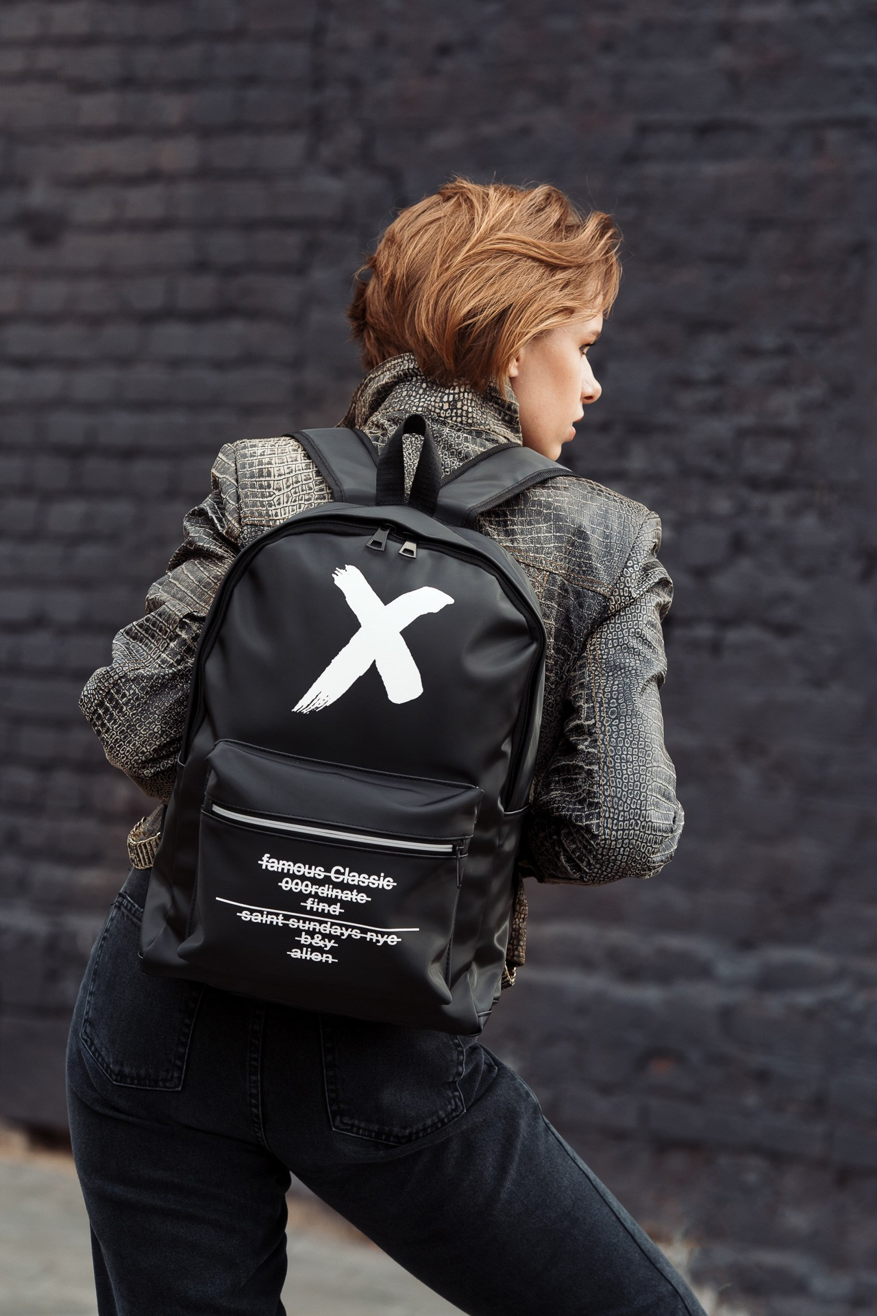 WB OZON Рюкзаки. Фотосъёмка для бизнеса — предметное фото, репортаж с мероприятий, портреты людей, съёмка интерьера и экстерьера