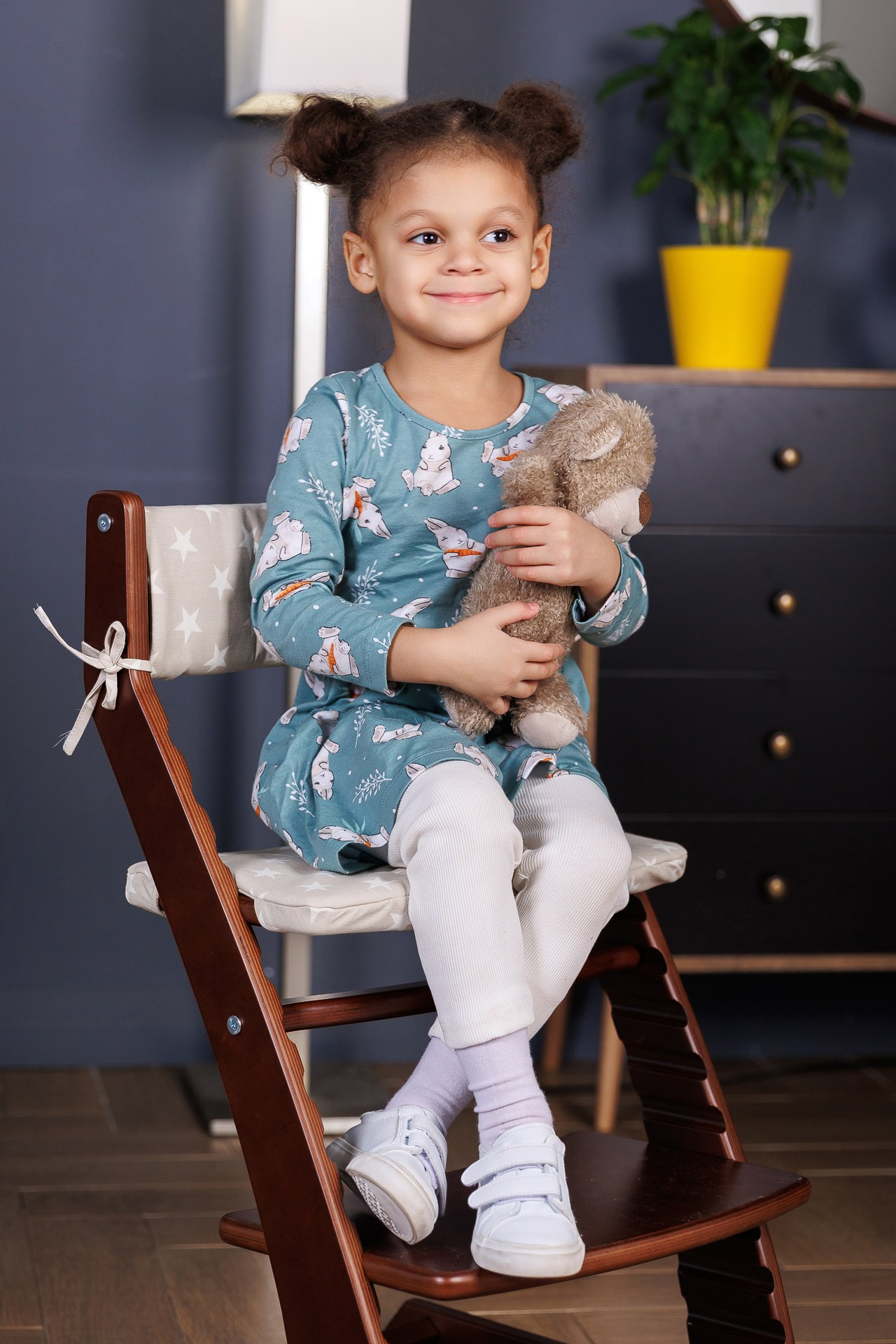 WB OZON Стулья. Фотосъёмка для бизнеса — предметное фото, репортаж с мероприятий, портреты людей, съёмка интерьера и экстерьера