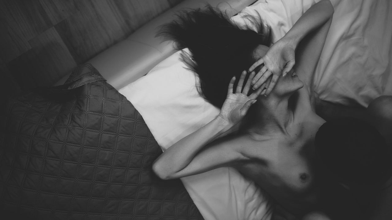 Терапия фотографией 18+ Ирина Халимовская в СПб
