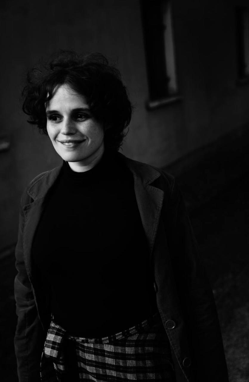 Позирую. Главная