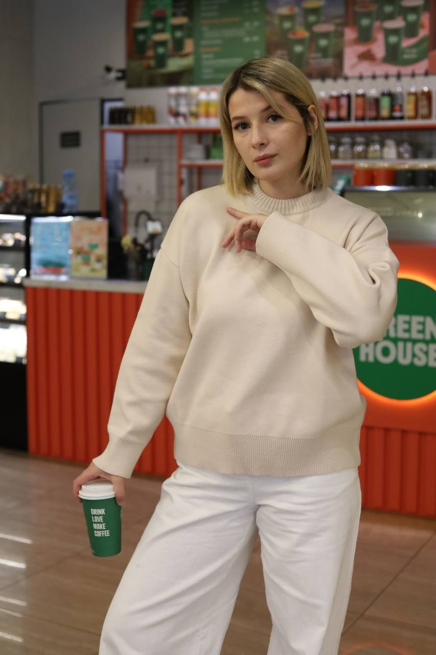 Кристина К Размер S-М, Рост 163, Параметры 84/68/95. LUNAPRO Дом стильных, сборных и индивидуальных съемок для брендов