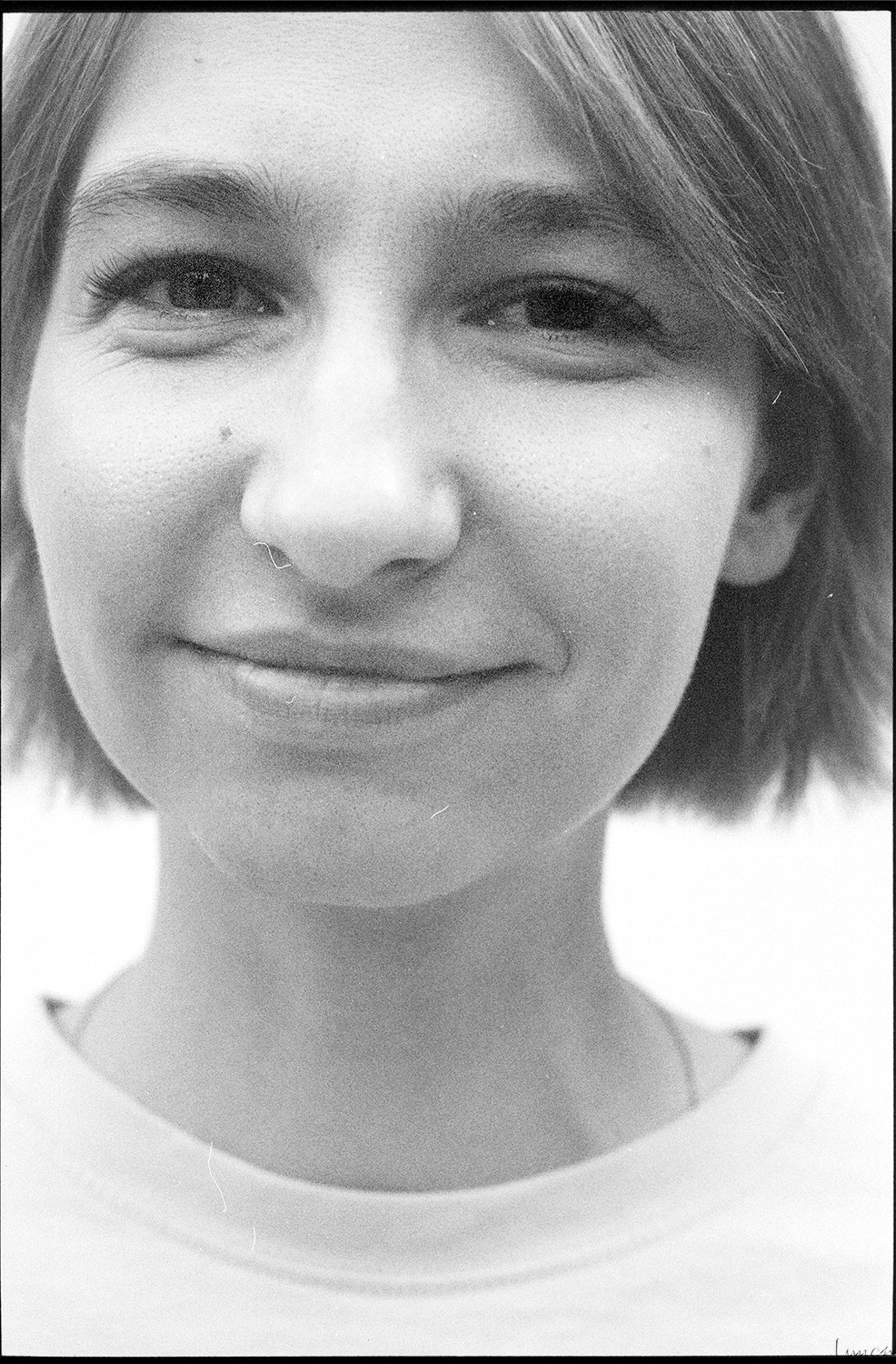 Классическая портретная выездная фотосессия (полевое исследование). Один человек один кадр. Летняя Школа. Дубна. Портретный и художественный фотограф в Москве Пётр Корень