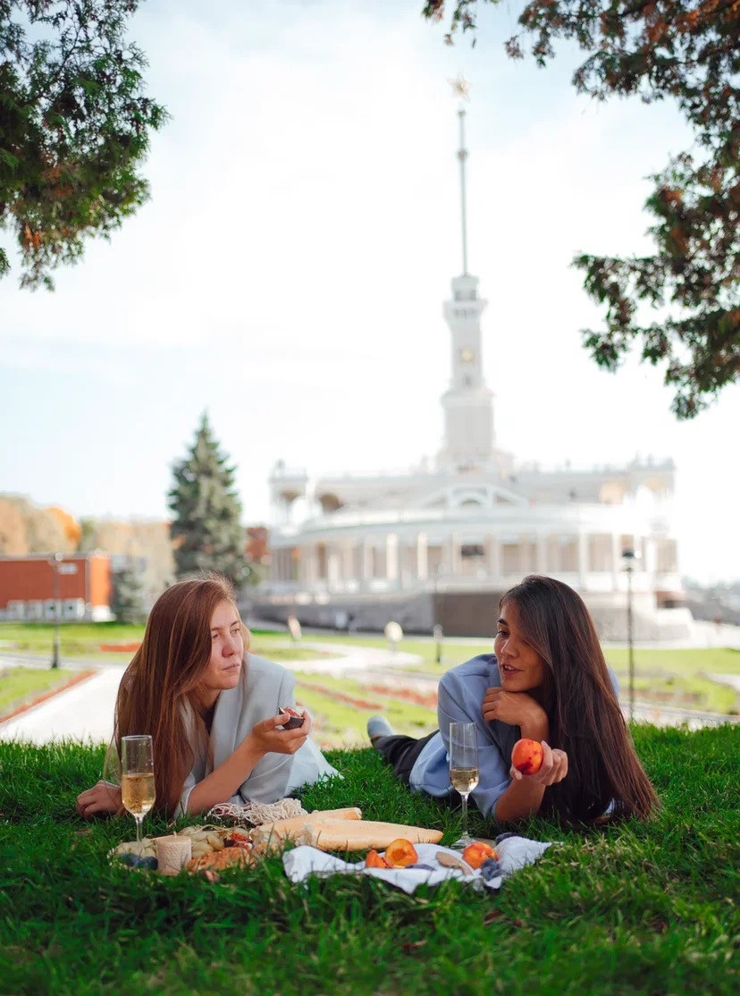 Ира и Элина