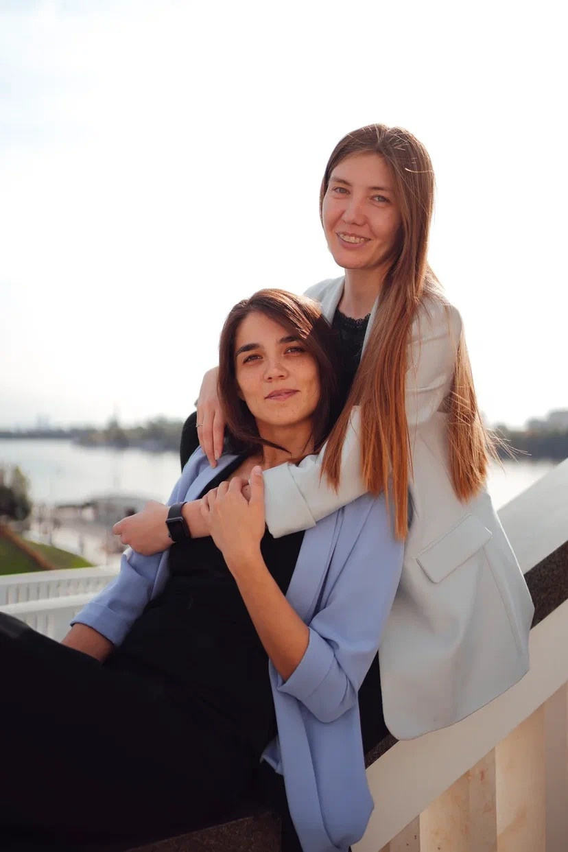 Ира и Элина