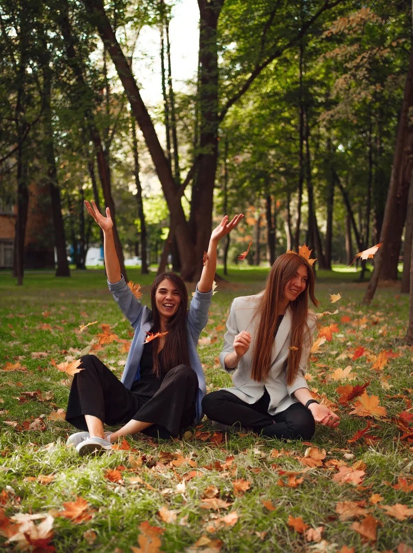 Ира и Элина