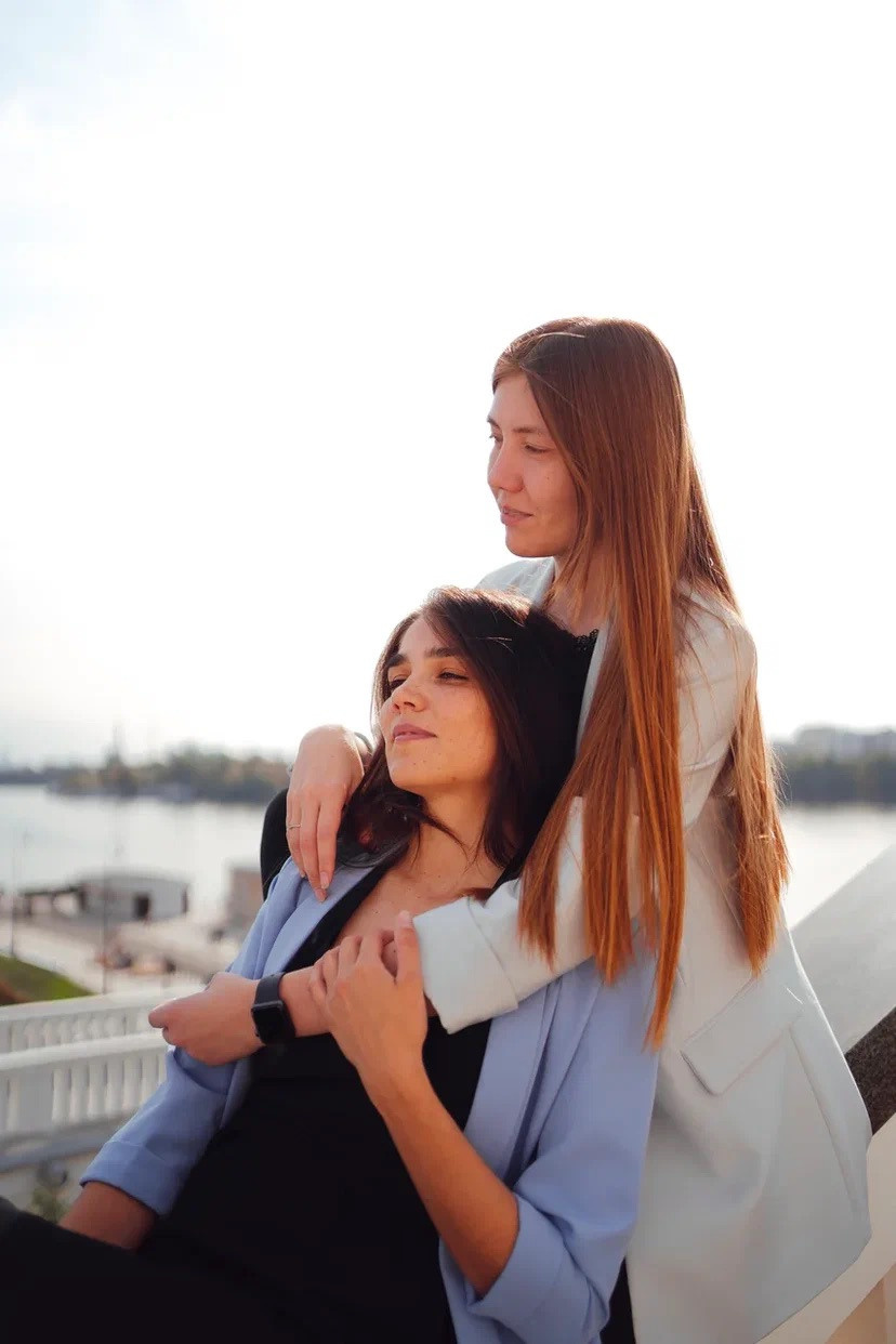 Ира и Элина