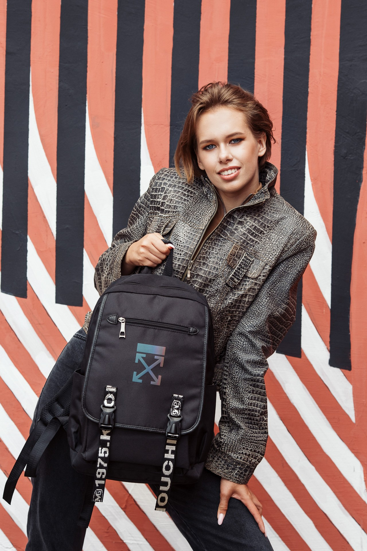 WB OZON Рюкзаки. Фотосъёмка для бизнеса — предметное фото, репортаж с мероприятий, портреты людей, съёмка интерьера и экстерьера