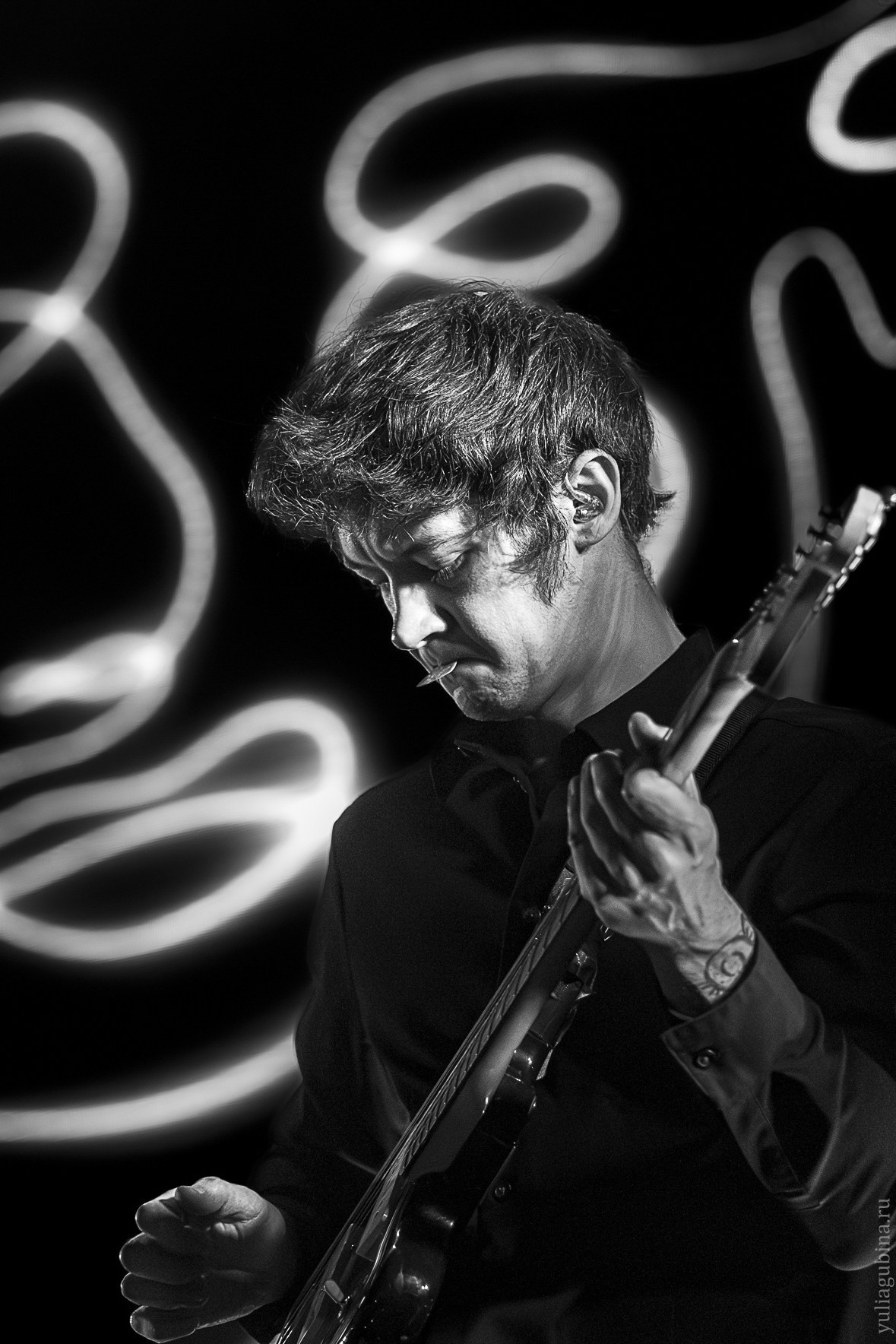 Игорь «Гарри» Бабко, гитара. Дельфин, 07.03.25, 1930 Moscow