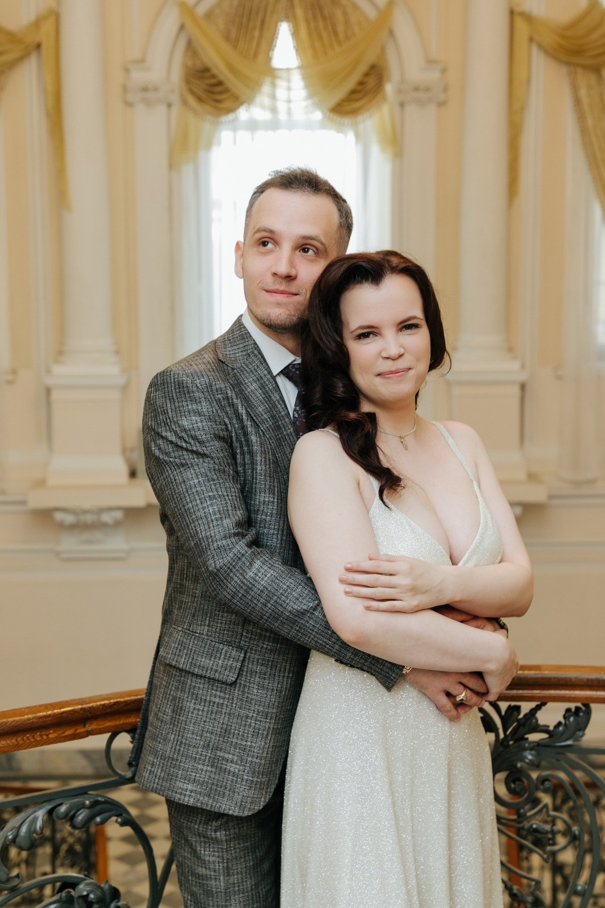 Свадебная прогулка в СПб, фотограф Денис Дорфф. Фотограф крещение венчание в Петербурге! Помогает подобрать храм и посоветовал душевного батюшку в СПб