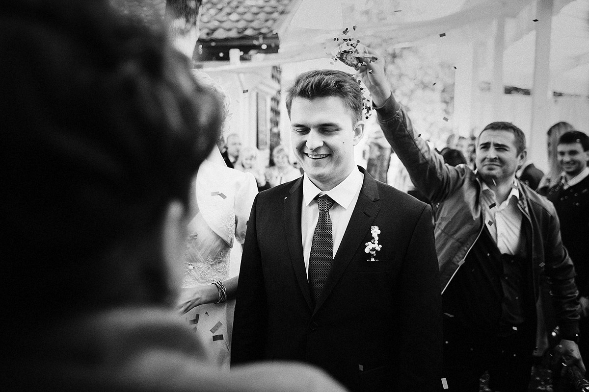 Свадебная прогулка Алекса и Даши. Фотограф крещение венчание в Петербурге! Помогает подобрать храм и посоветовал душевного батюшку в СПб