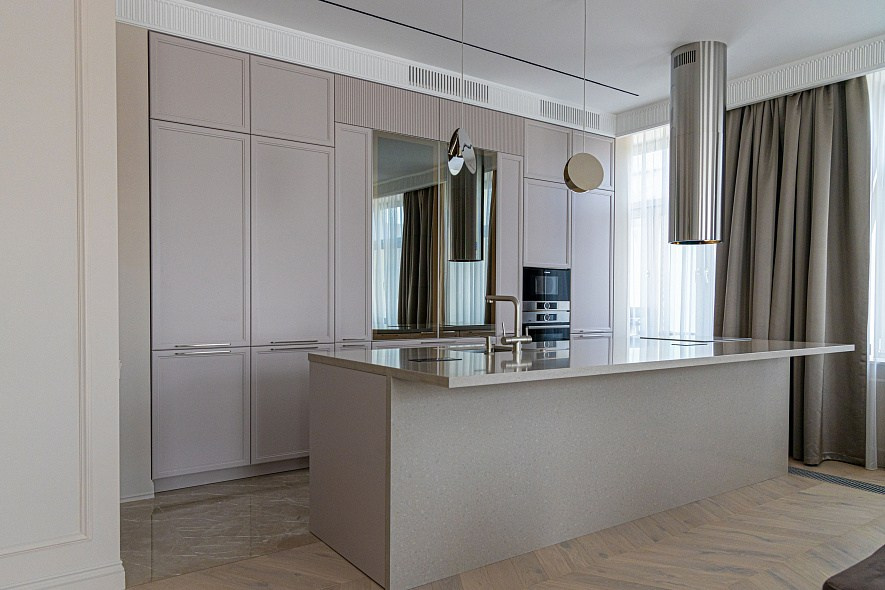 Дизайн кухни 2025 — тренды, планировка, материалы | Валерия Котович