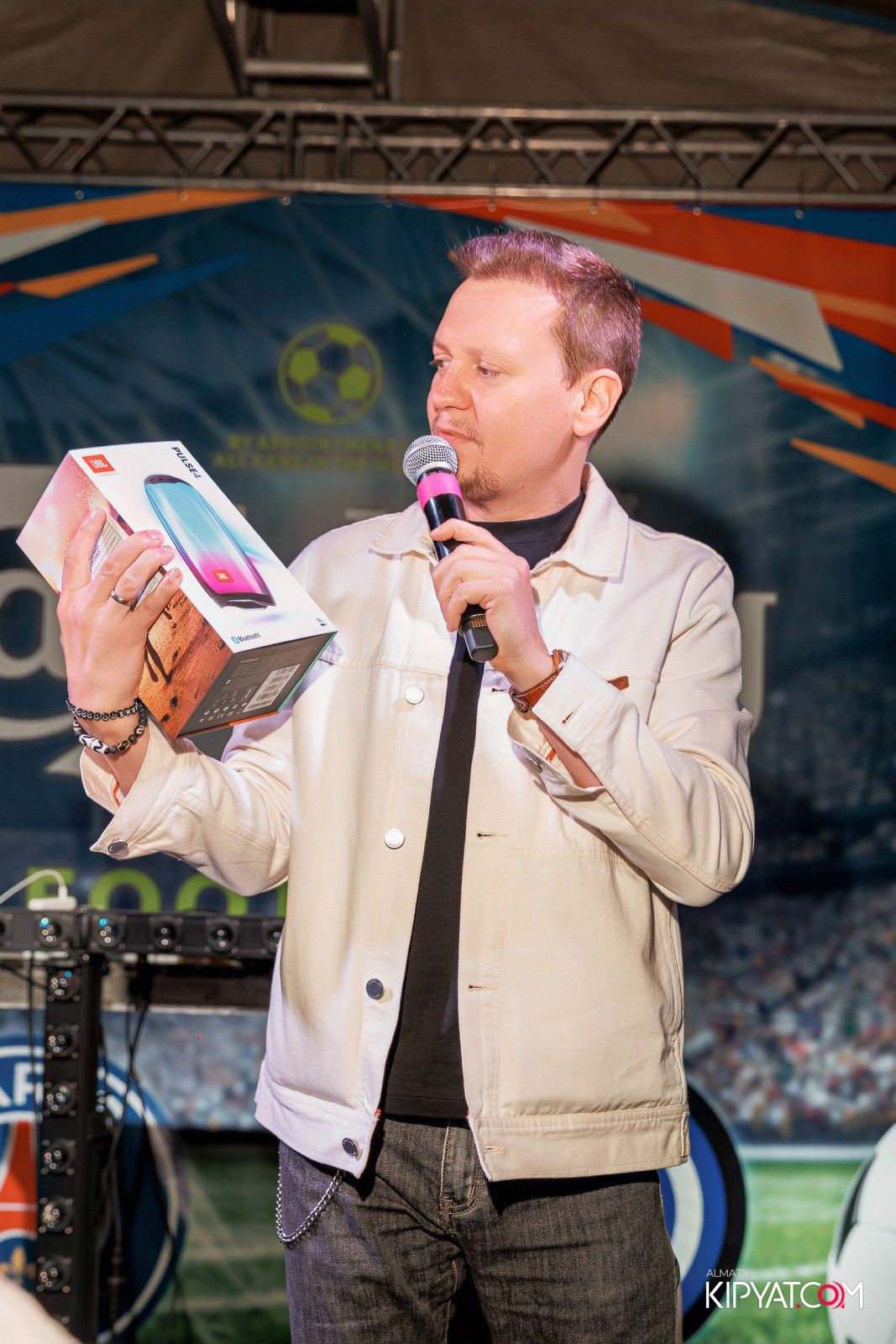 ФУТБОЛЬНЫЙ ФЕСТИВАЛЬ В VELVET SPORT VILLA. КИПЯТКОМ АЛМАТЫ!