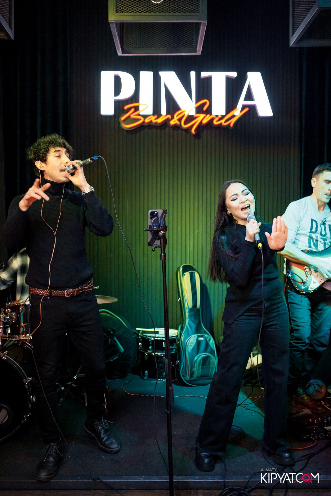 ПИНТА НА АЛТЫНСАРИНА. КИПЯТКОМ АЛМАТЫ! Фотосъемка мероприятий в Алматы