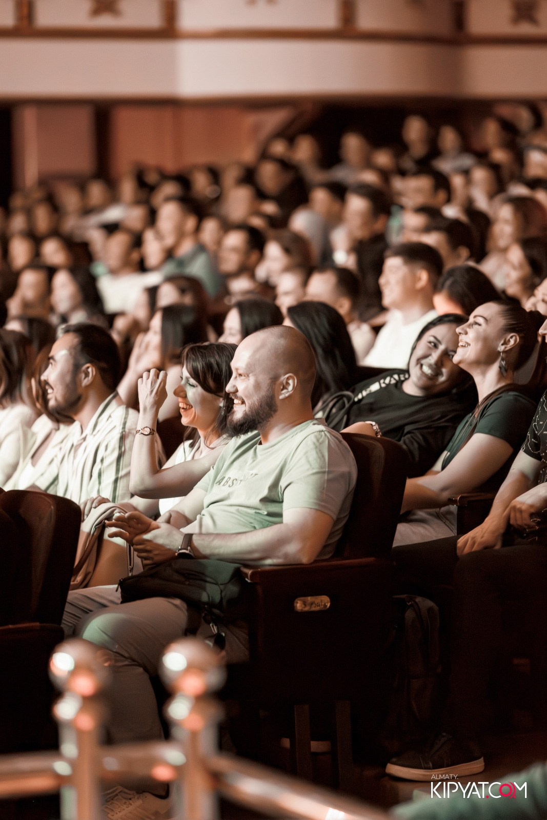 STAND UP КОНЦЕРТ АЛЕКСАНДА МЕРКУЛЬ. КИПЯТКОМ АЛМАТЫ!