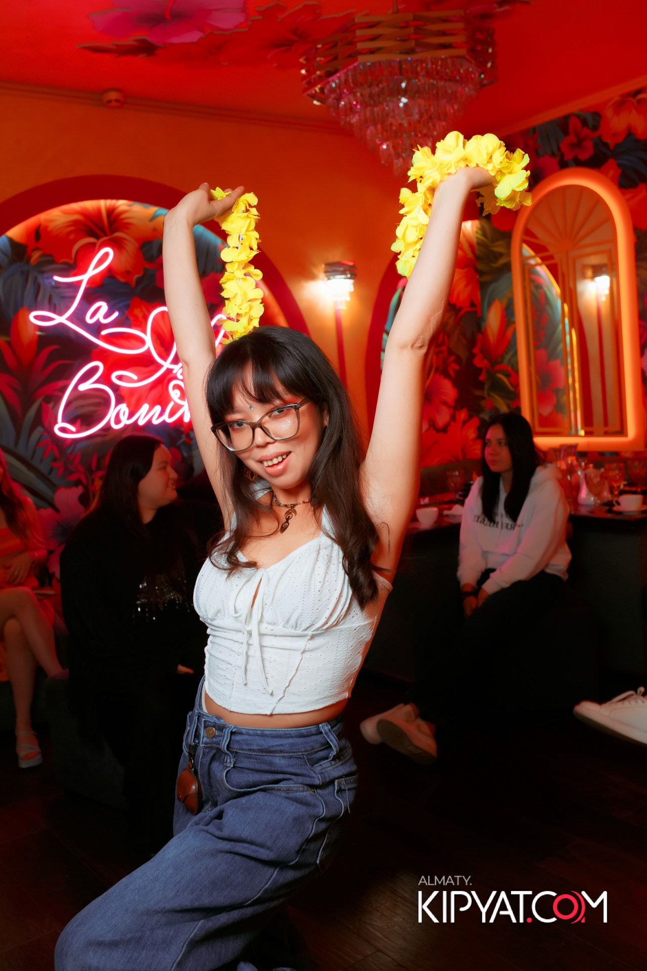 УХО И МЕДВЕДЬ НА САИНА. КИПЯТКОМ АЛМАТЫ!