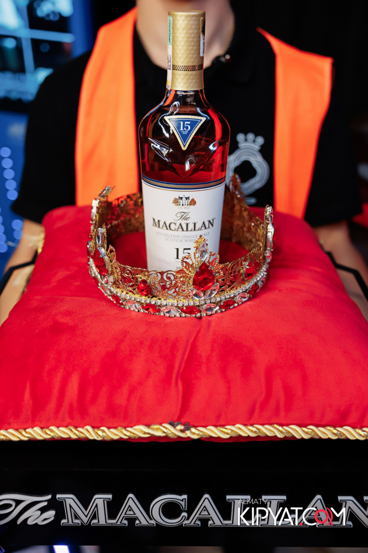 QUEEN. КИПЯТКОМ АЛМАТЫ!