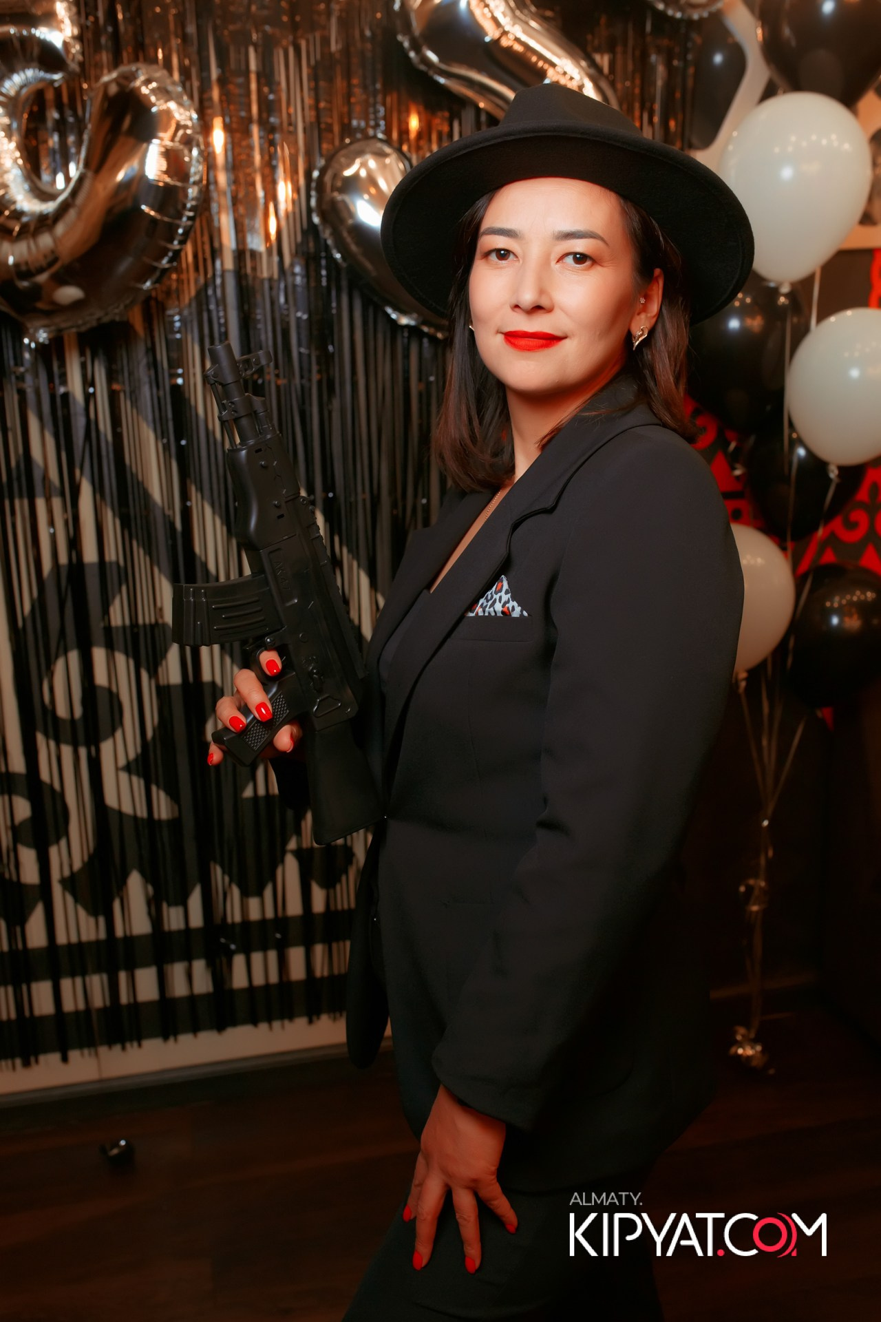 Ухо и Медведь на Саина. КИПЯТКОМ АЛМАТЫ!