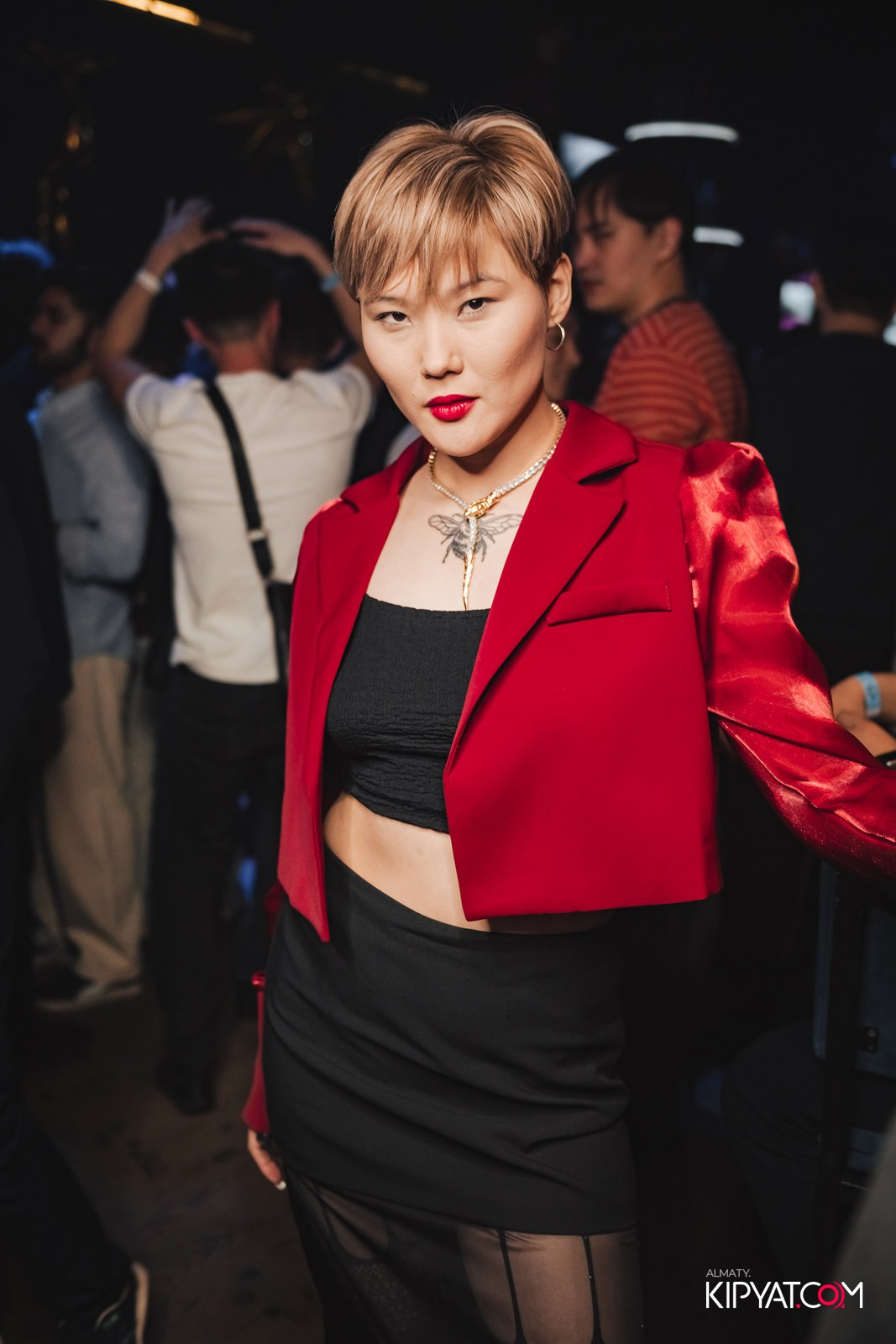 UYAT EMES BAR. КИПЯТКОМ АЛМАТЫ!