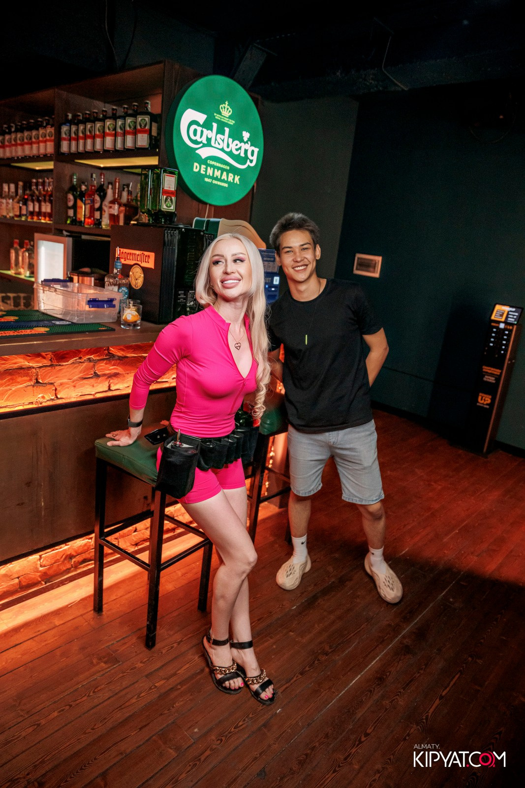 MUNCHEN PUB. КИПЯТКОМ АЛМАТЫ!