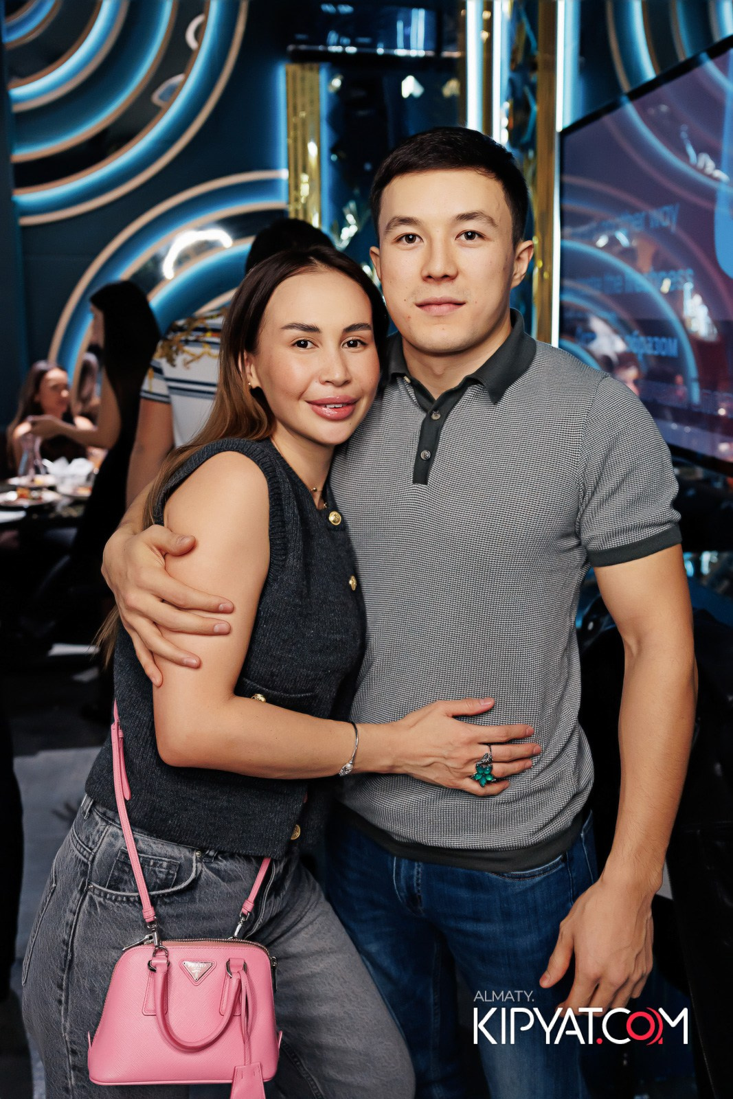 ЗАЯ, НА БИС. КИПЯТКОМ АЛМАТЫ!