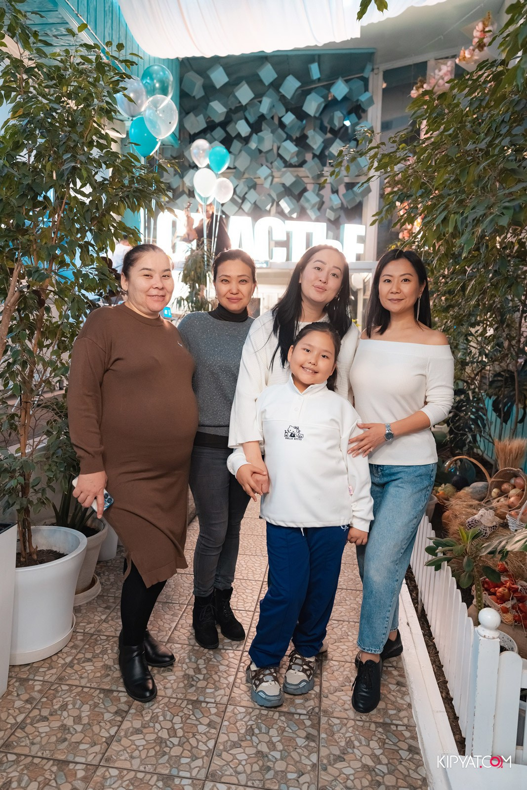 9 ЛЕТ ДОМ-РЕСТОРАНУ СЧАСТЬЕ. КИПЯТКОМ АЛМАТЫ!