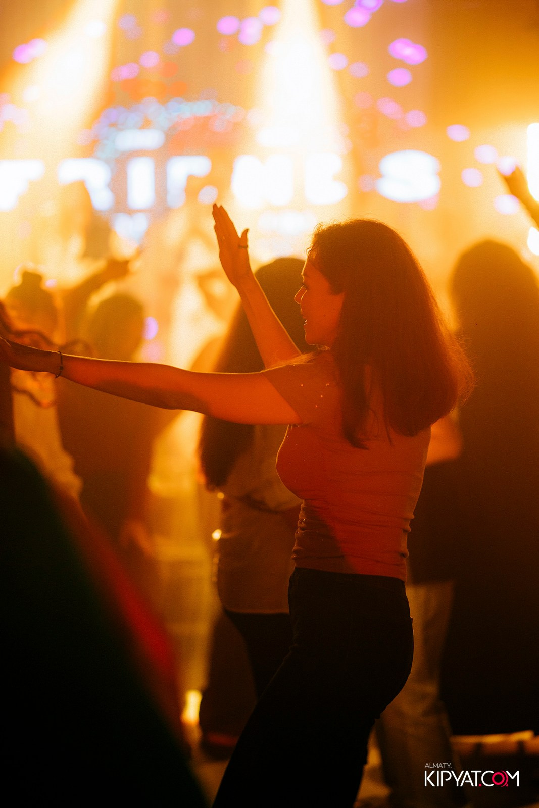 FRIENDS BAR & TERRACE. КИПЯТКОМ АЛМАТЫ! Фотосъемка мероприятий в Алматы