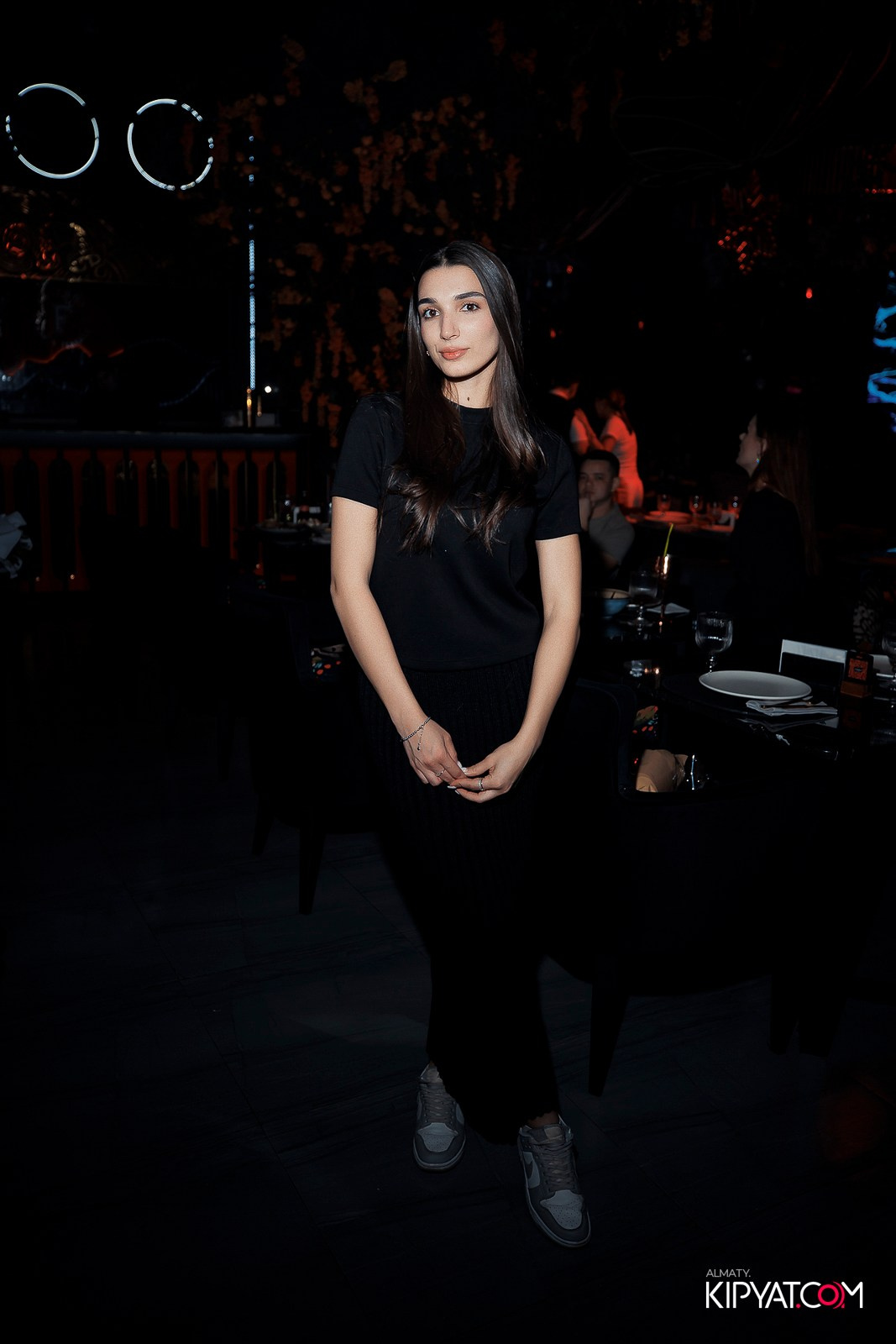FRIENDS BAR & TERRACE. КИПЯТКОМ АЛМАТЫ! Фотосъемка мероприятий в Алматы