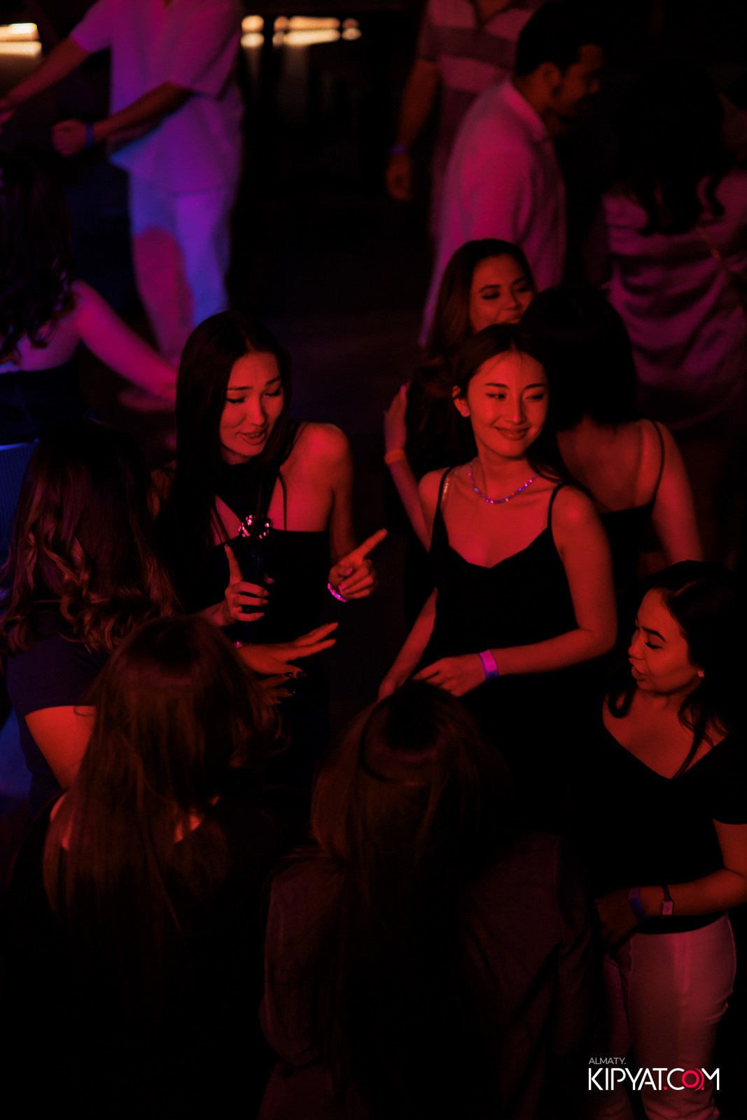 EVENT BAR. КИПЯТКОМ АЛМАТЫ!