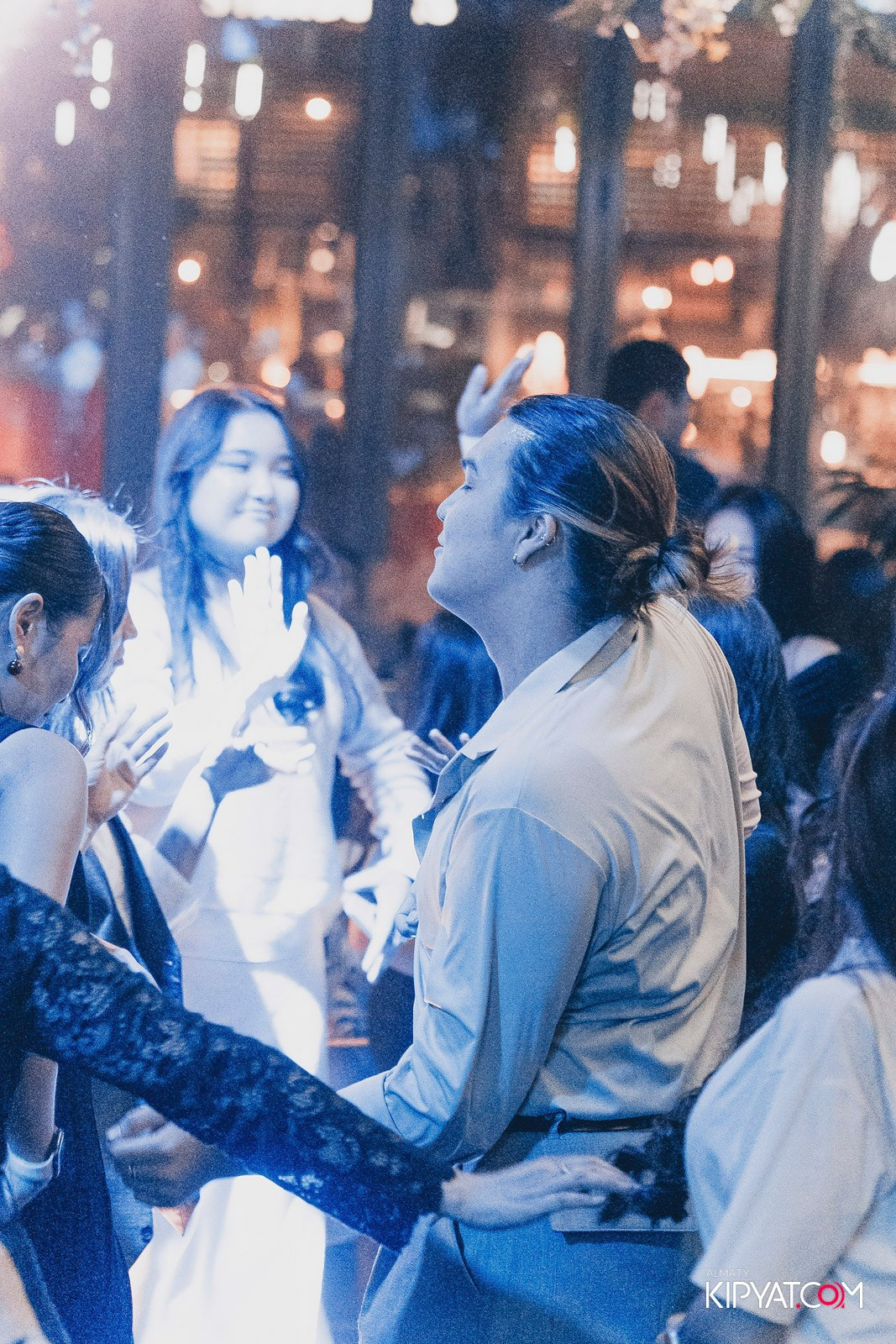 FRIENDS BAR & TERRACE. КИПЯТКОМ АЛМАТЫ!