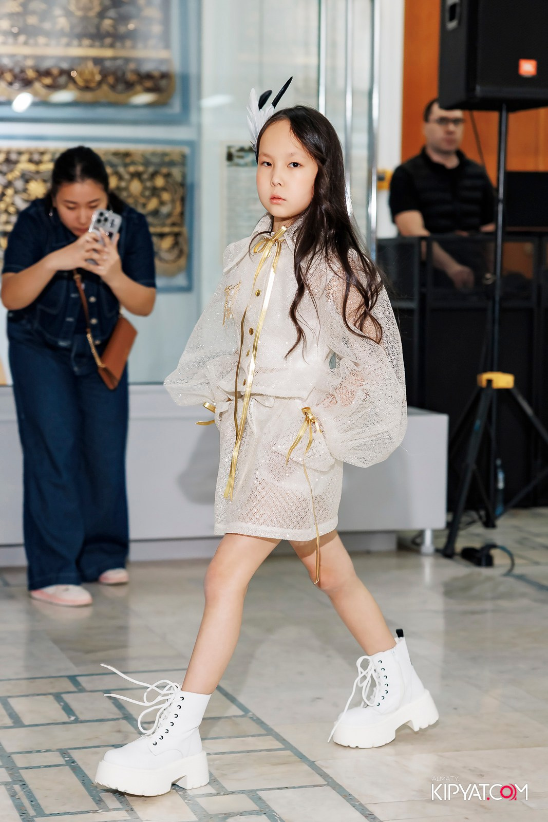 JUNIOR MODELS SHOW. ПЕРФОМАНС НОЧЬ В МУЗЕЕ. КИПЯТКОМ АЛМАТЫ! Фотосъемка мероприятий в Алматы